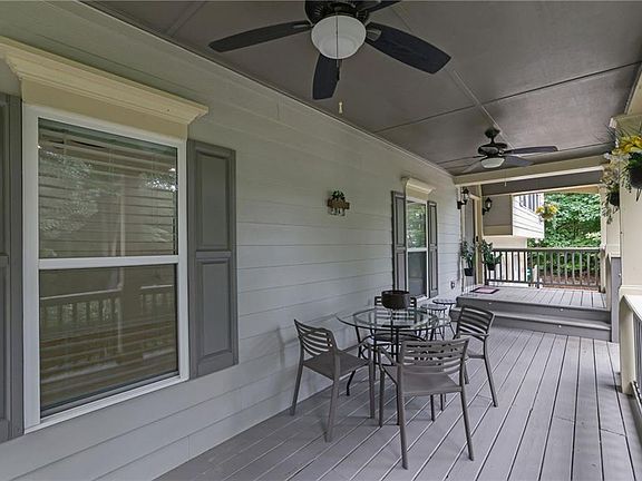 5th image of 902 Whistler Ln