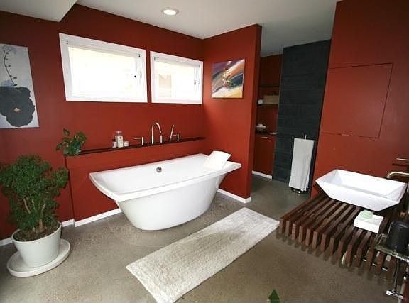 5th image of 1352 Woodcrest Dr