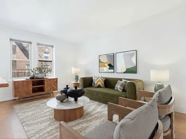 48-10 43rd St #5J, Woodside, NY 11377