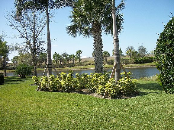 3rd image of 12419 SW Keating Dr