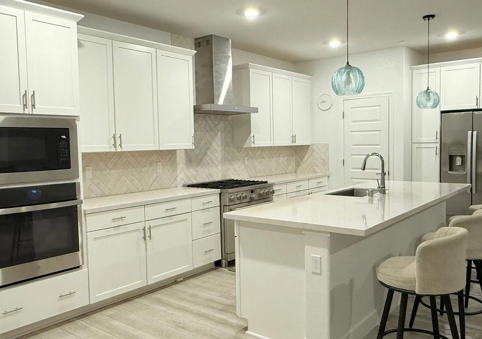 Beautifully maintained 5-bedroom, 4-bath, 2,793 sq ft in Folsom — Photo 4