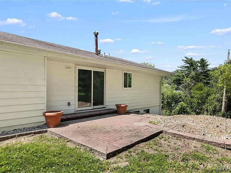 24 Forest Crest Dr — Photo 17