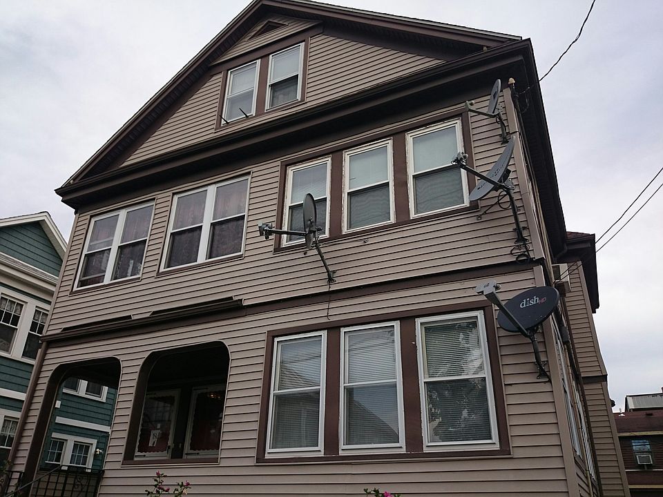 2nd image of 5-7 Mercier Ave