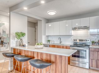 Centennial House, Calgary, AB T2R 0S4