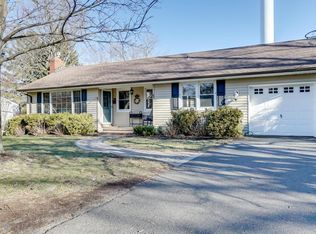 704 Howell Dr, Brielle, NJ 08730