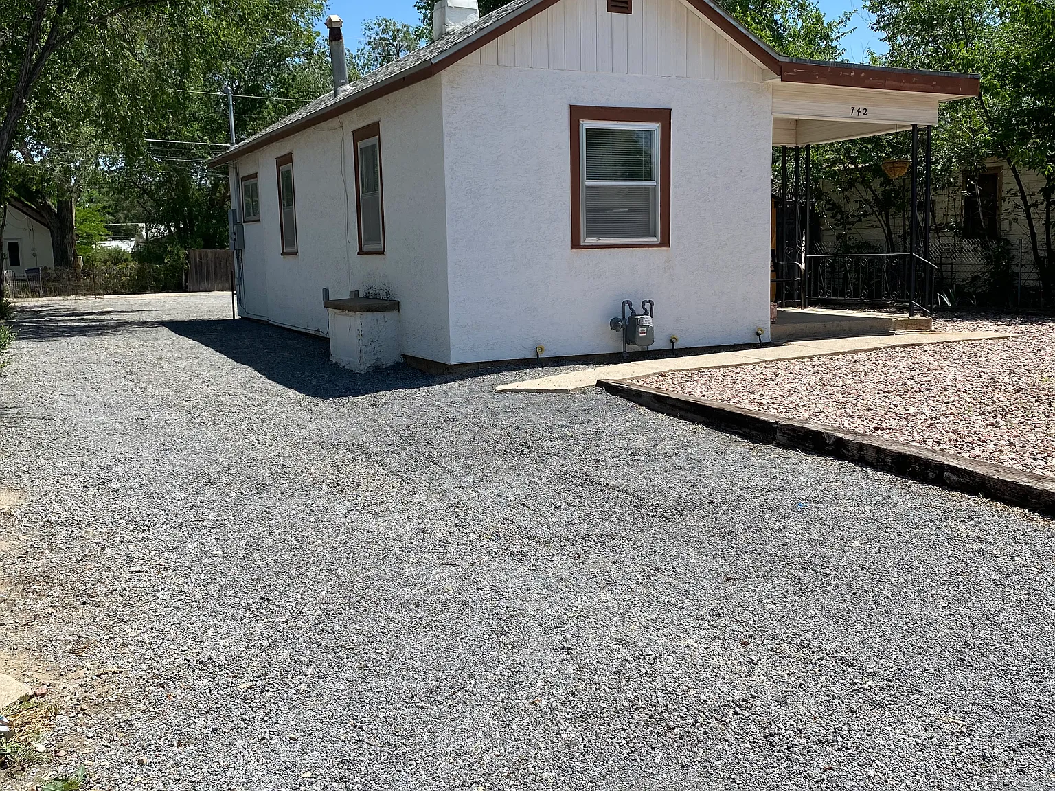 742 Belmont Ave — Photo 2