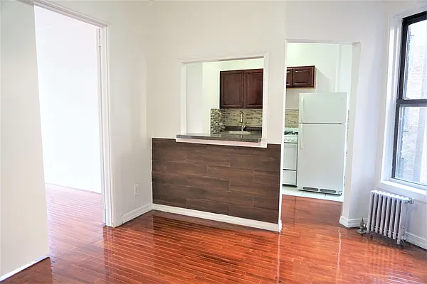 Rented by MD NYC Management LLC | media 27