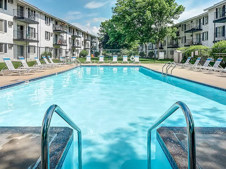 Swimming Pool & Sundeck