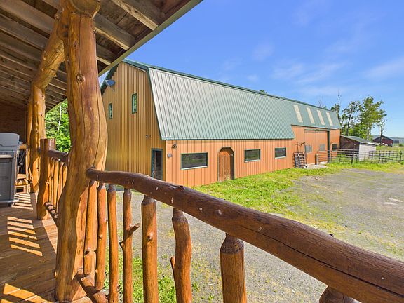 4th image of 168 B Bouchard Road