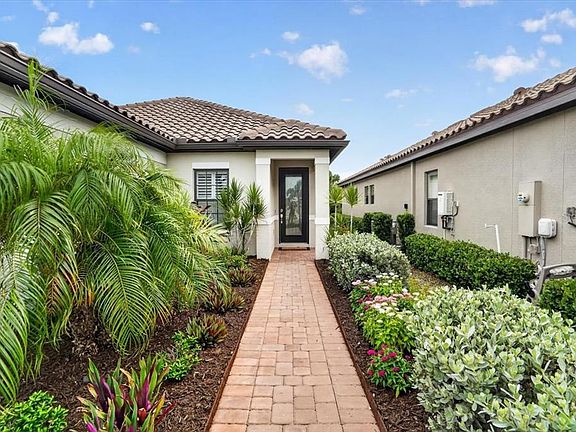2nd image of 4642 Crestpoint Way