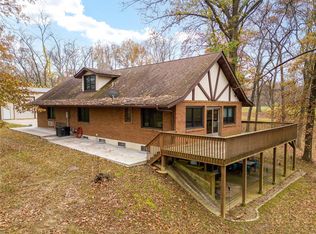 5 Hilltop Ln, Collinsville, IL 62234