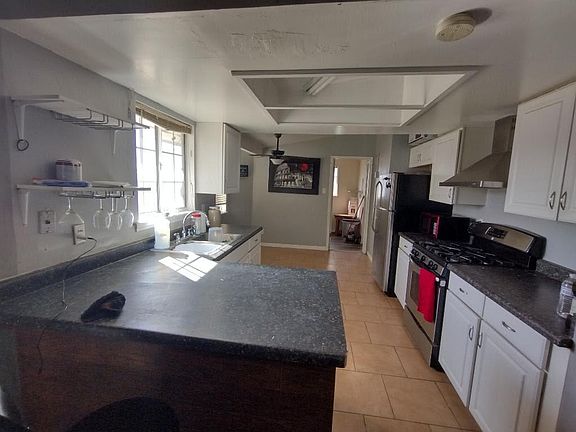 4th image of 10434 Tomwood Ave
