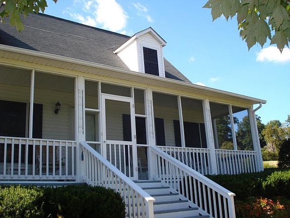 3rd image of 38 Forge Hill Ln