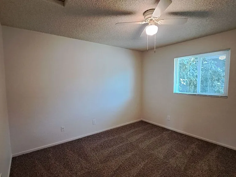4845 E. Lane Ave. — Photo 12