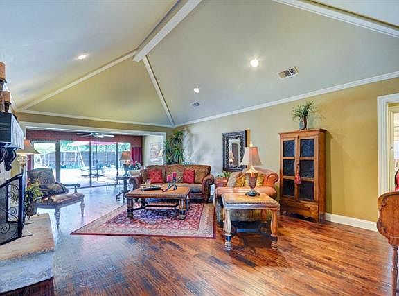 5th image of 2517 Piedra Dr