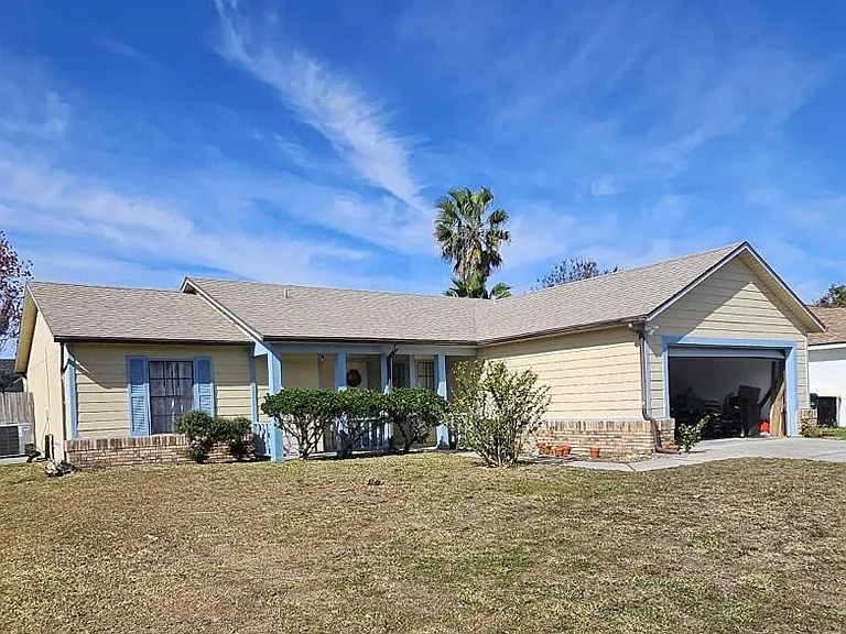 653 Koala Ct — Photo 2