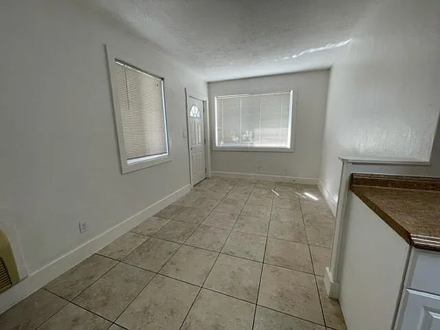 2 bed, 1.0 bath, 600 sqft, $2,800 — Photo 4