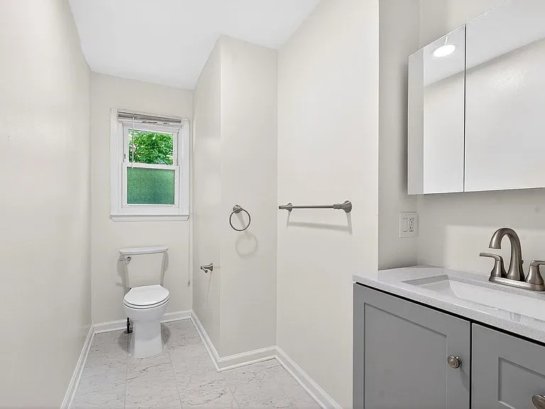 21 Troy Ct #1 — Photo 19