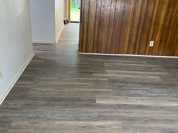 5th image of 1230 Gadd Rd Unit B