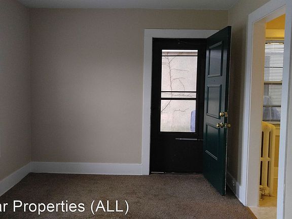 2nd image of 2002 N Bartlett Ave #11092859