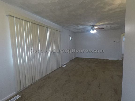 5th image of 5362 E 40th St