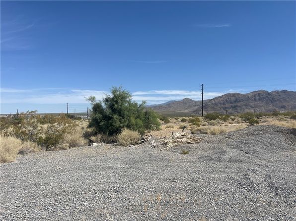 6390 E Diana Pl, Pahrump, NV 89048