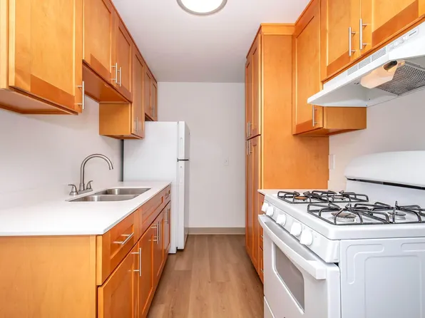 Shannon South Apartments