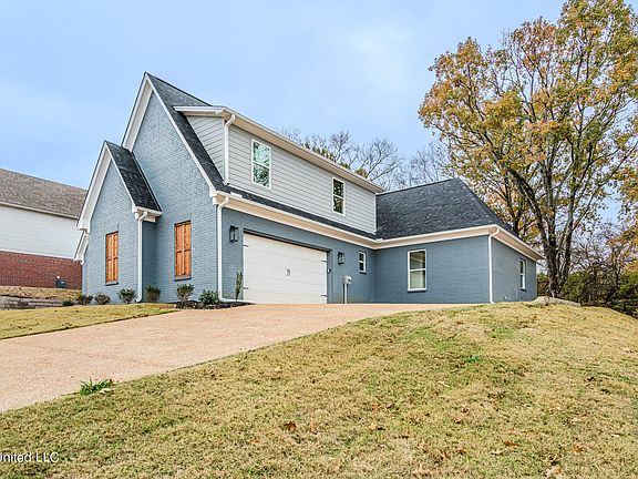 2nd image of 1701 Keenlan Dr