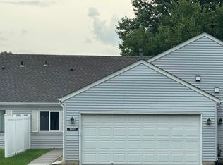 5241 149th St W #4, Saint Paul, MN 55124