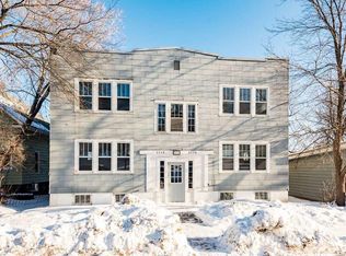 1112 E 11th St, Duluth, MN 55805