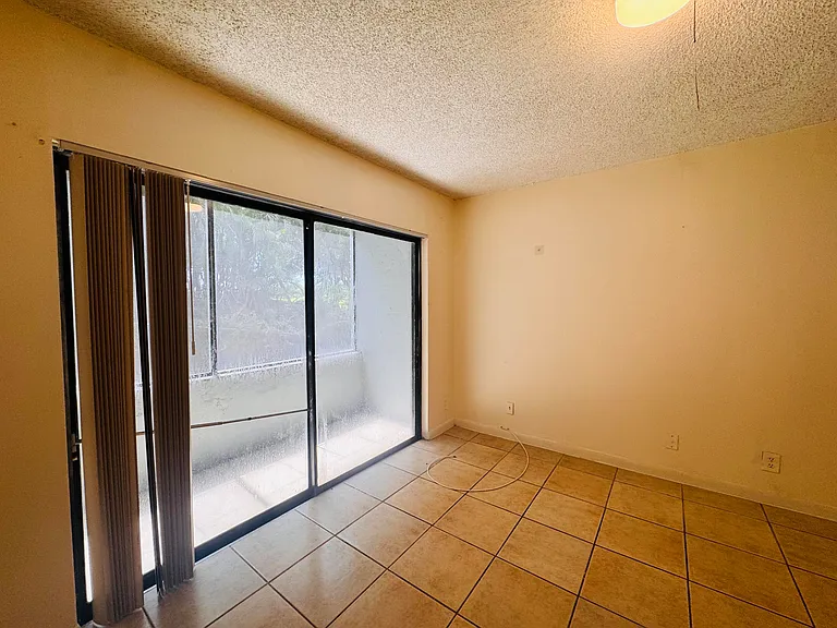 1900 N Congress Ave #107 — Photo 9