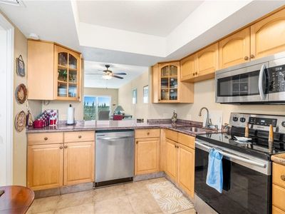 3150 N Palm Aire Dr #904, Pompano Beach, FL, 33069