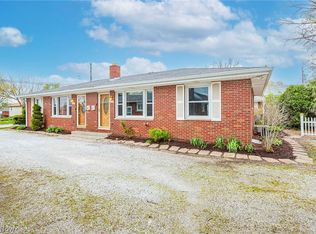 1861 Highview Ave, Akron, OH 44301