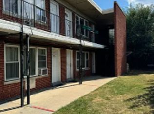 10549 Crown Rd APT 6, Franklin Park, IL 60131