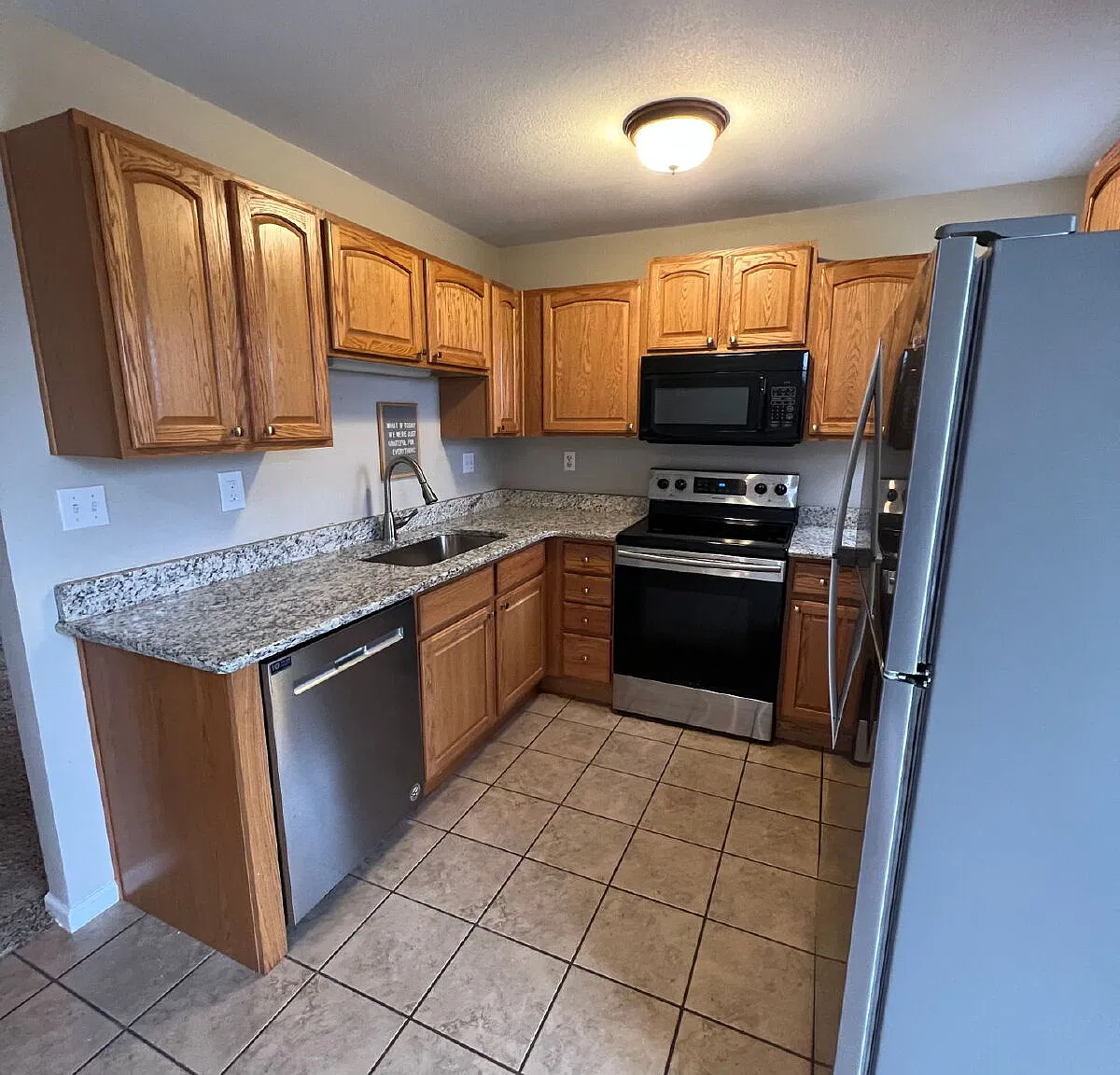 2 bed, 2.0 bath, $1,295 — Photo 3