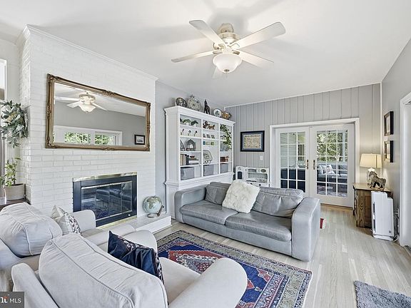 5th image of 9220 Forest Haven Dr