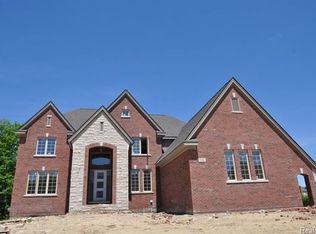 1123 Sheffield Park Ln, Oakland, MI 48363