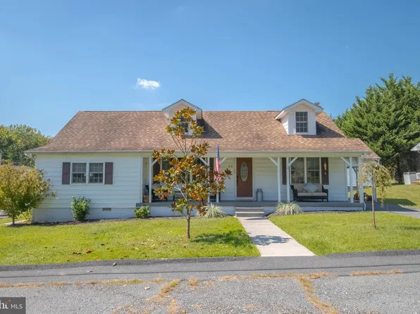 13 Forest Dr, Elkton, MD 21921