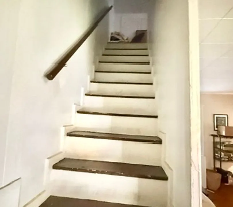 95 W Elm St #7