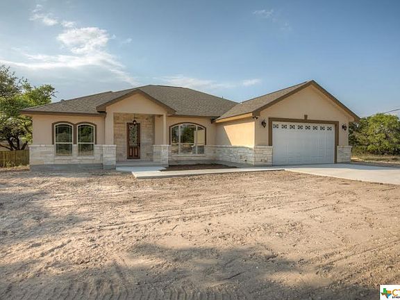 3rd image of 173 Gallagher Cres