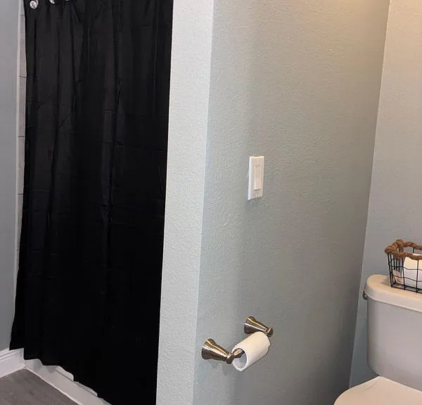 7910 Hawk Park — Photo 14