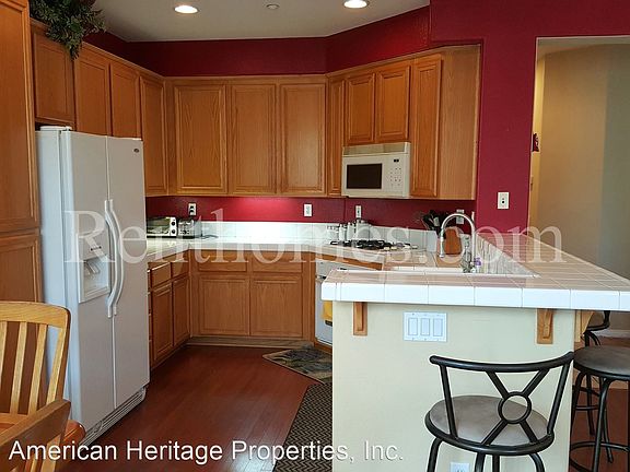 4th image of 10023 Fieldthorn St