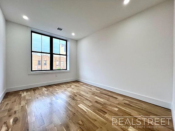 4th image of 1772 Nostrand Ave #5