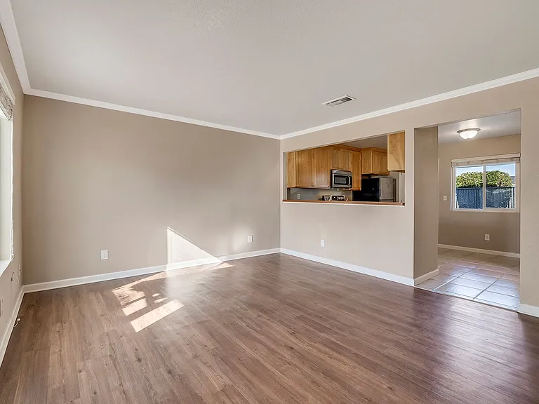 4296 Clay St — Photo 2