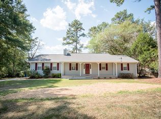 100 Greenwood Dr, Stockbridge, GA 30281