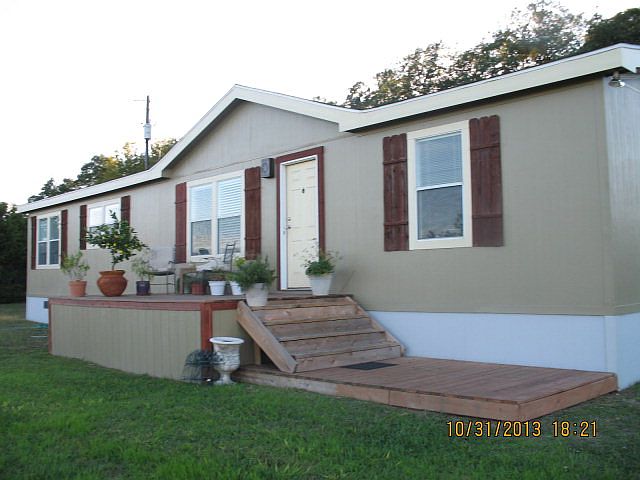 1st image of 140 Longhorn Dr