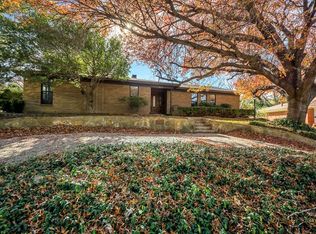 1812 Ems Rd W, Fort Worth, TX 76116