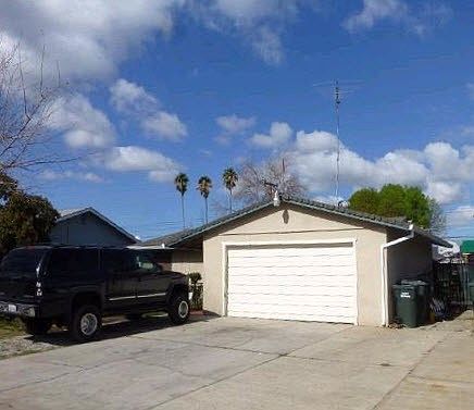 2nd image of 3613 Bainbridge Dr