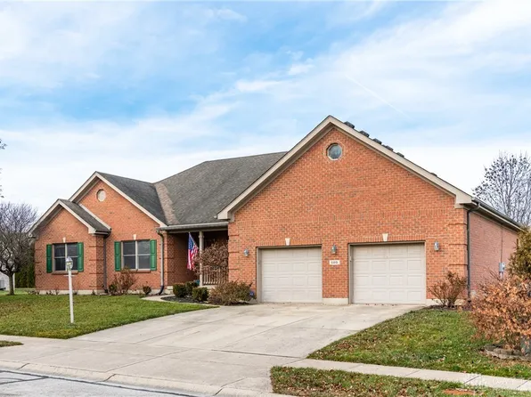 120 Magdalena Dr, Englewood, OH 45322