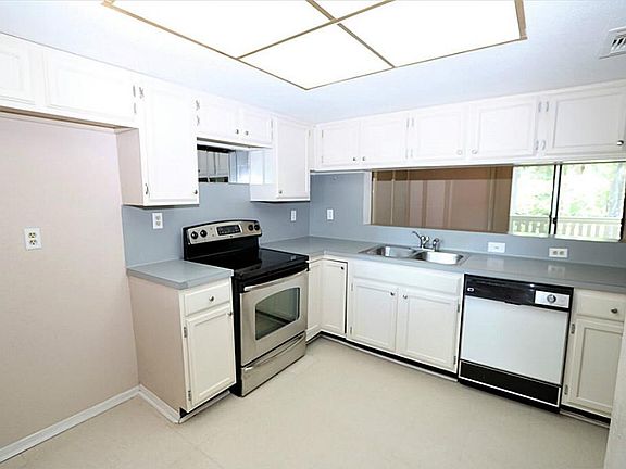 2nd image of 14911 Wunderlich Dr APT 1208